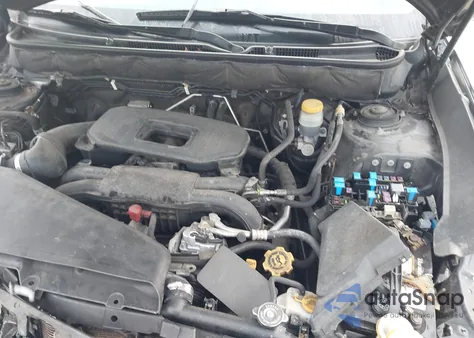 2011 Subaru Outback 2.5I Limited из США, поврежденный, VIN 4S4BRBKCXB3438975